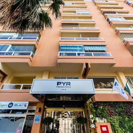 Private Studio Pyr By The Beach Promenade - Shared Pool Available Fuengirola Exterior photo