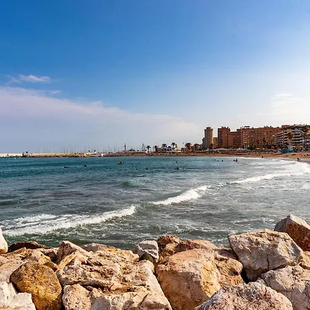 Private Studio Pyr By The Beach Promenade - Shared Pool Available Fuengirola Exterior photo
